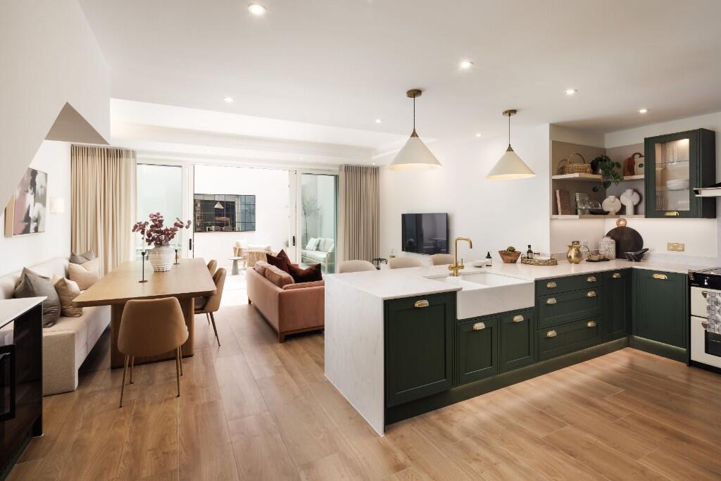 Main image of property: Wandsworth Common,
9 Bicknell Way,
SW17 0LP