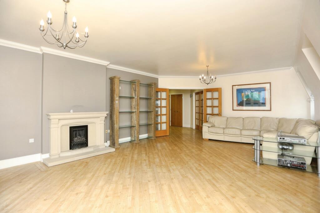 12, St. Martins Lane, Beckenham, BR3 photo 4