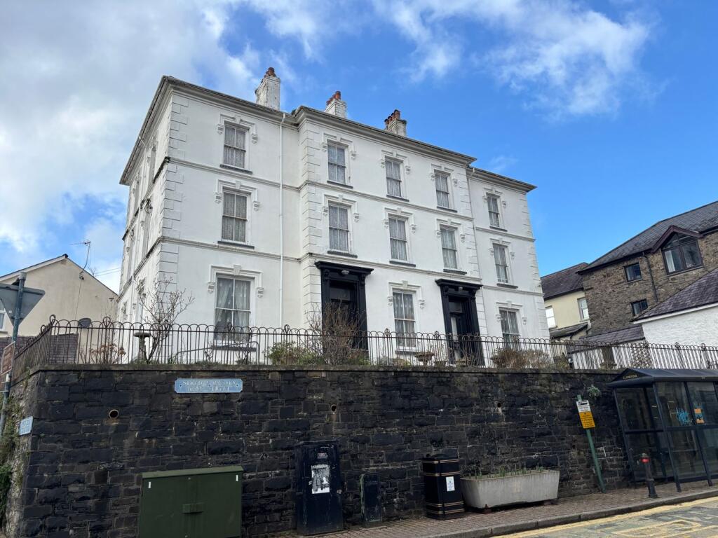 House in Swansea - View 4