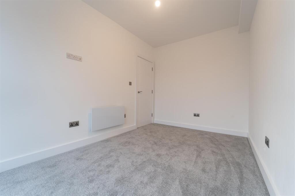 Additional image 7 of Stratford Road, Shirley, Solihull, West Midlands, B90