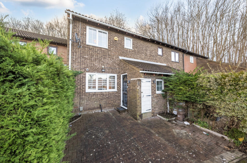 Main image of property: Spoondell, Dunstable, Bedfordshire