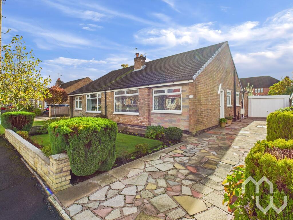 Main image of property: Kentmere Drive, Longton, PR4