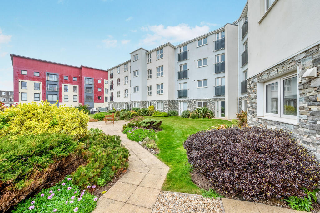 Main image of property: Narrowcliff, Newquay, Cornwall, TR7