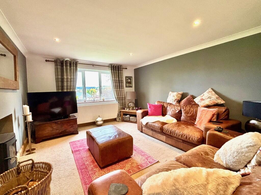 Starth Lane, Tansley, DE4 photo 4