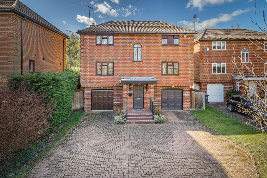 Main image of property: Clappers Meadow, Maidenhead, SL6