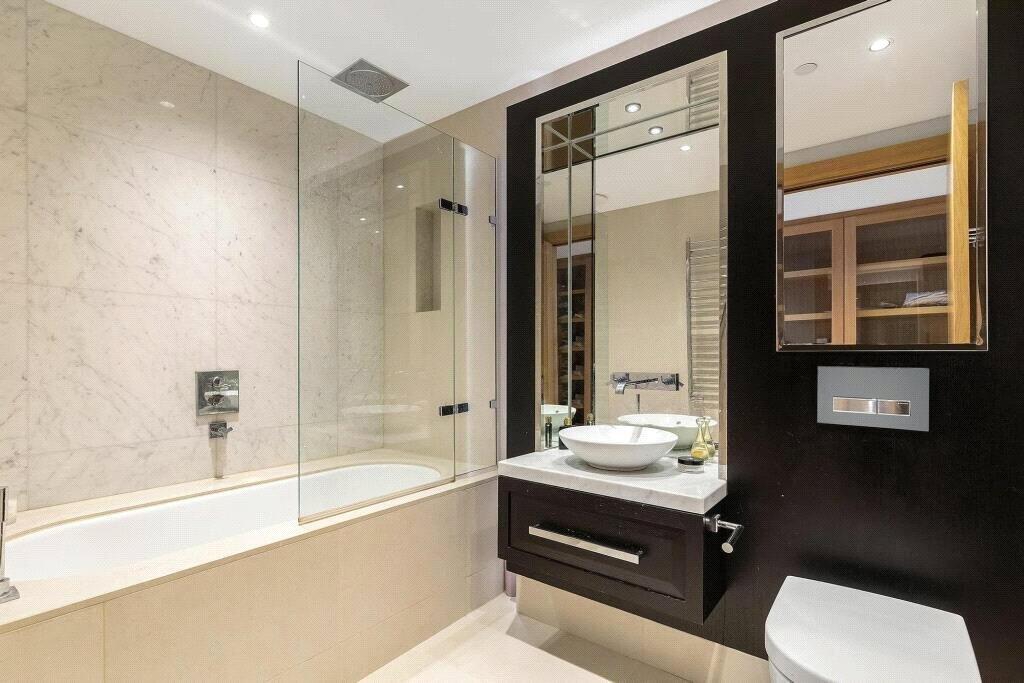 Apartment in London, City of Westminster - View 5