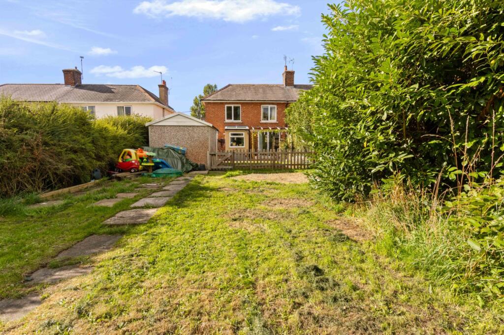 St Barnabas Road, Barnetby, North Lincolnshire, DN38 photo 4