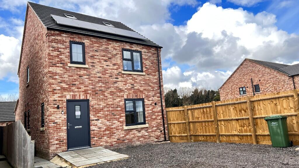4-bed detached on Gull Road, Guyhirn, PE13, £360,000