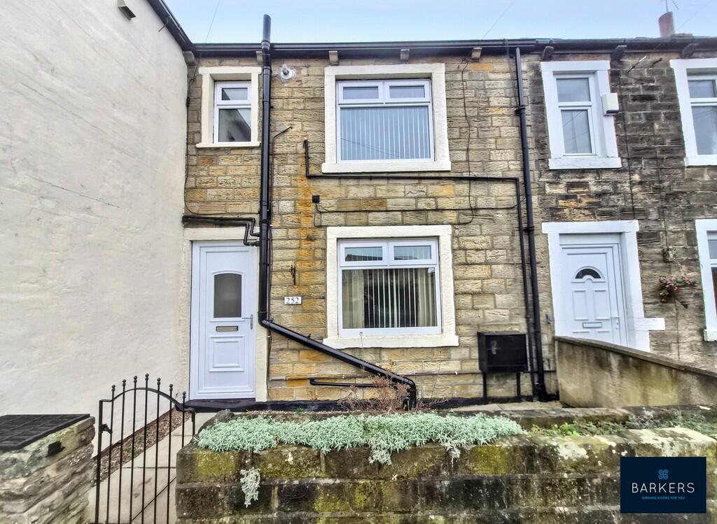 Main image of property: Moor Lane, Birkenshaw