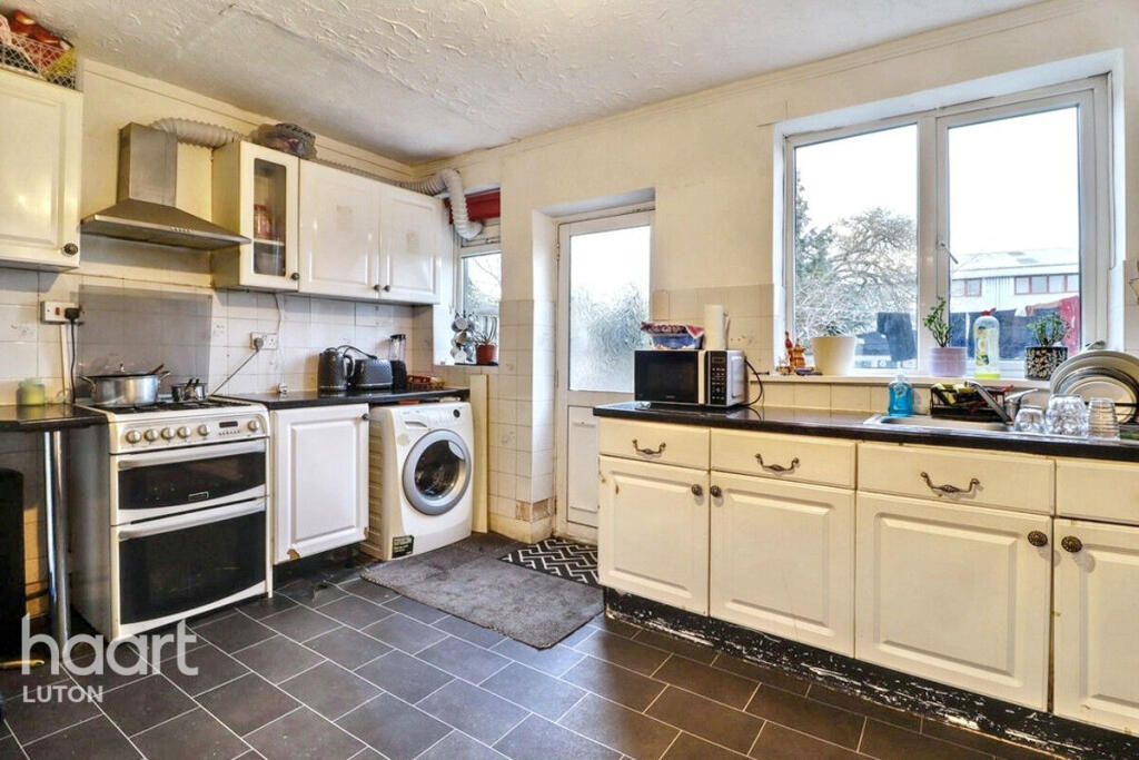 Main image of property: Connaught Road, Luton