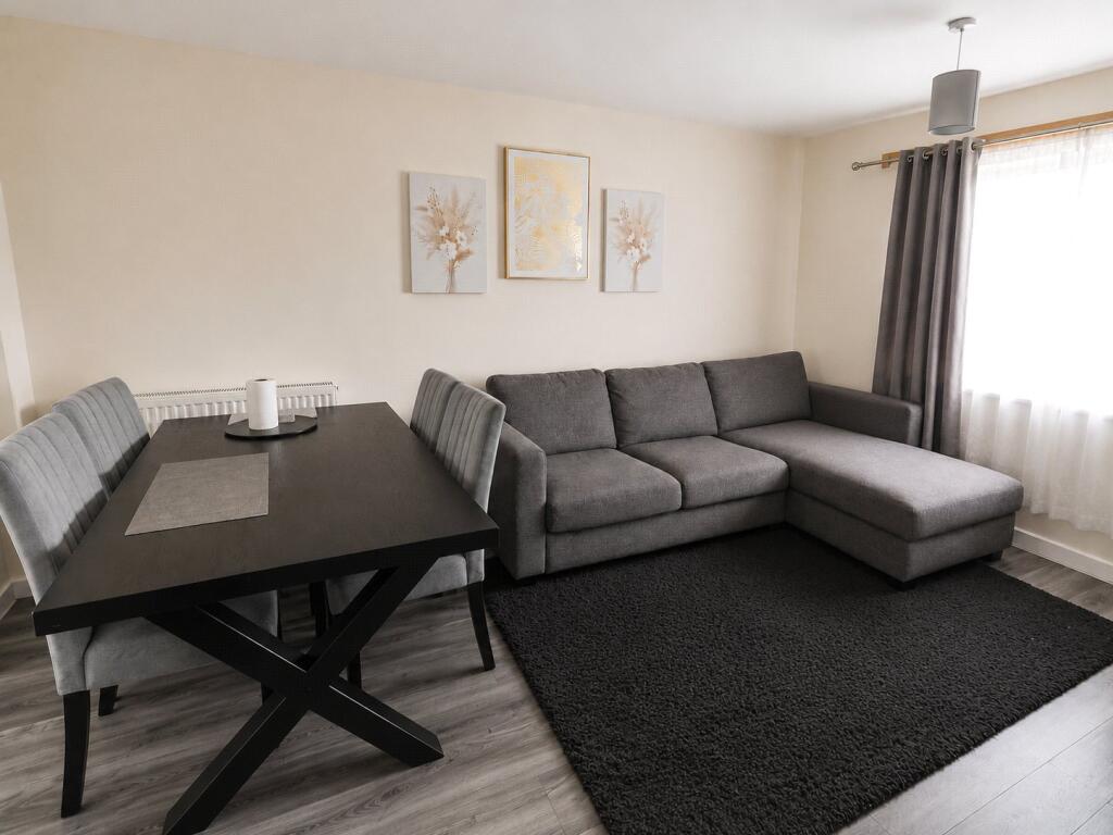 Apartment in Cannock Chase, Hednesford - View 2