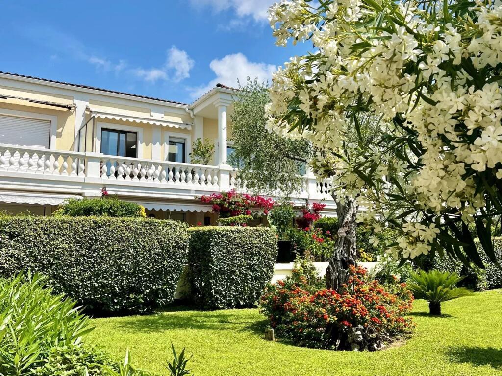 Main image of property: Provence-Alps-Cote d`Azur, Alpes-Maritimes, Cannes