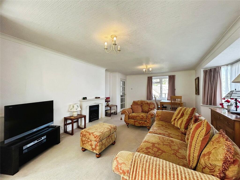 Woodhill Park, Pembury, Tunbridge Wells, Kent, TN2 photo 4