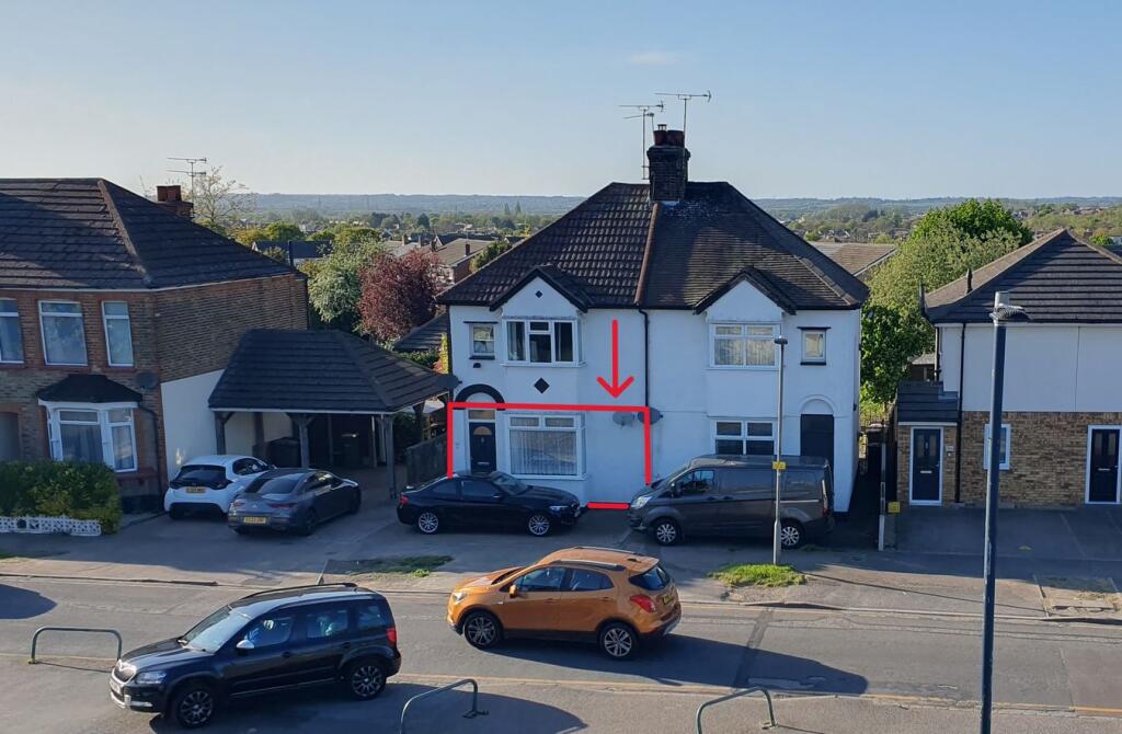Main image of property: The Approach, Rayleigh, SS6