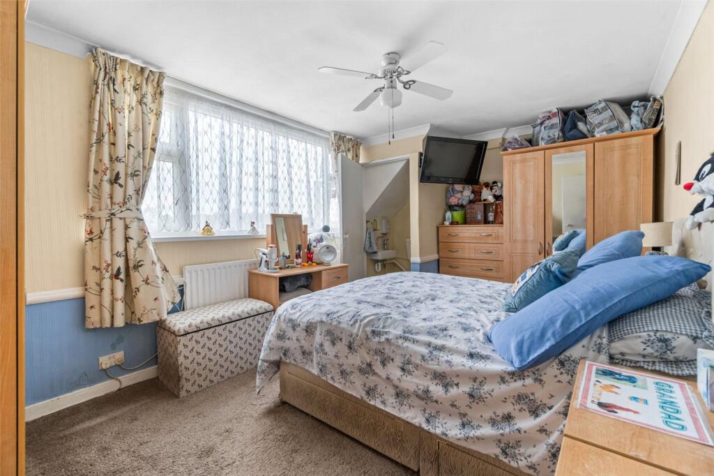 House in London - View 5