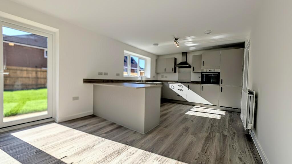 House in Guildford - View 5