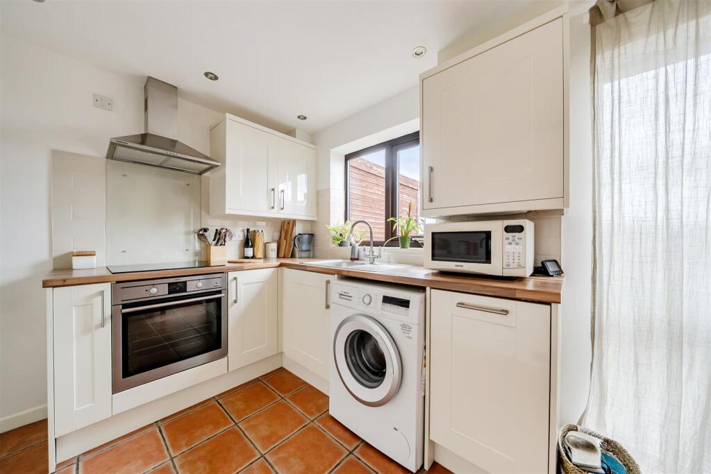 House in Gobowen, Lower Hengoed, Selattyn and Gobowen - More