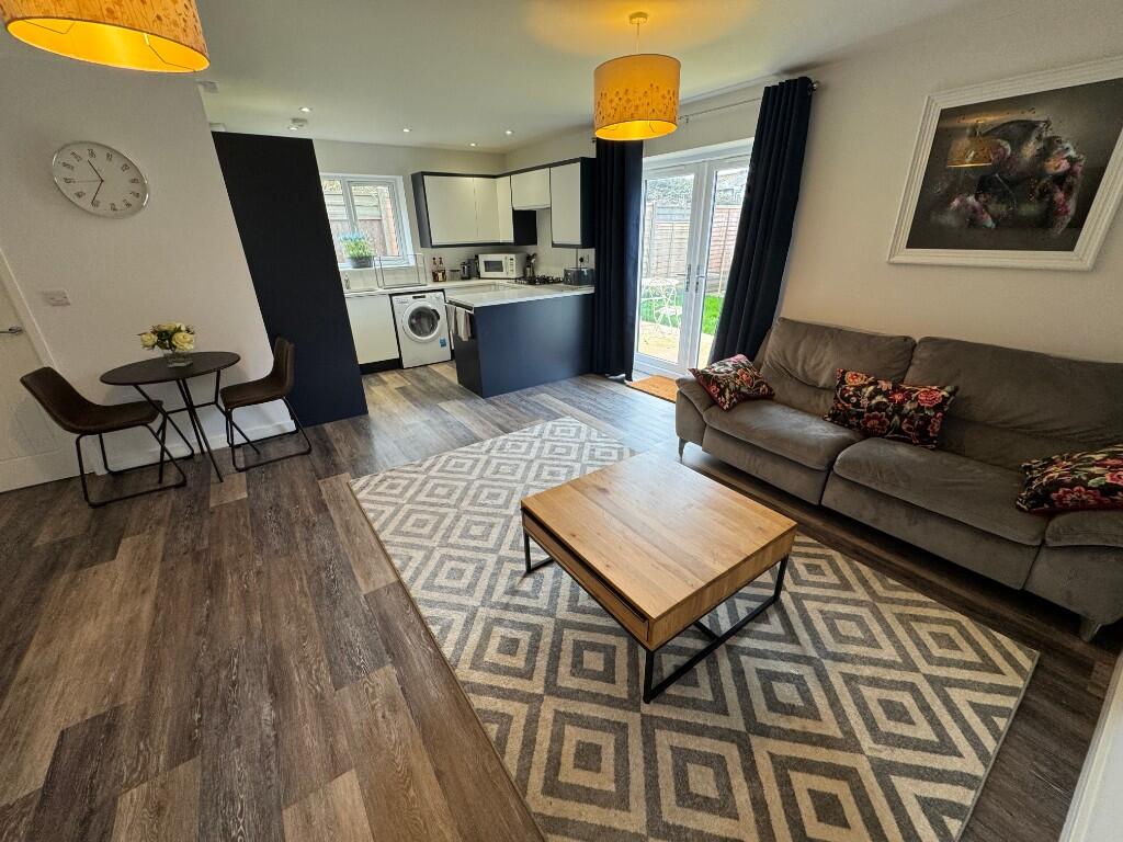 House in Rochester - View 4