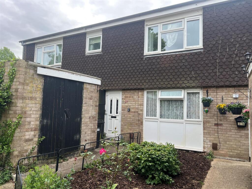 Main image of property: Malletts Close, Stony Stratford, Milton Keynes