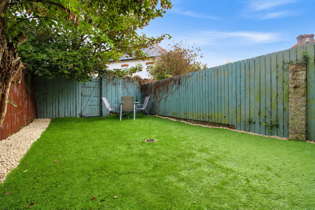 Apartment in Thanet, Margate - More
