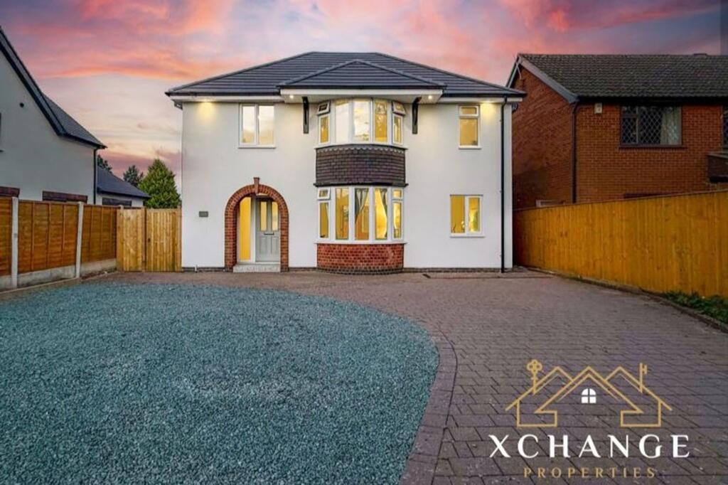 Main image of property: The Long Shoot, Nuneaton, CV116JH