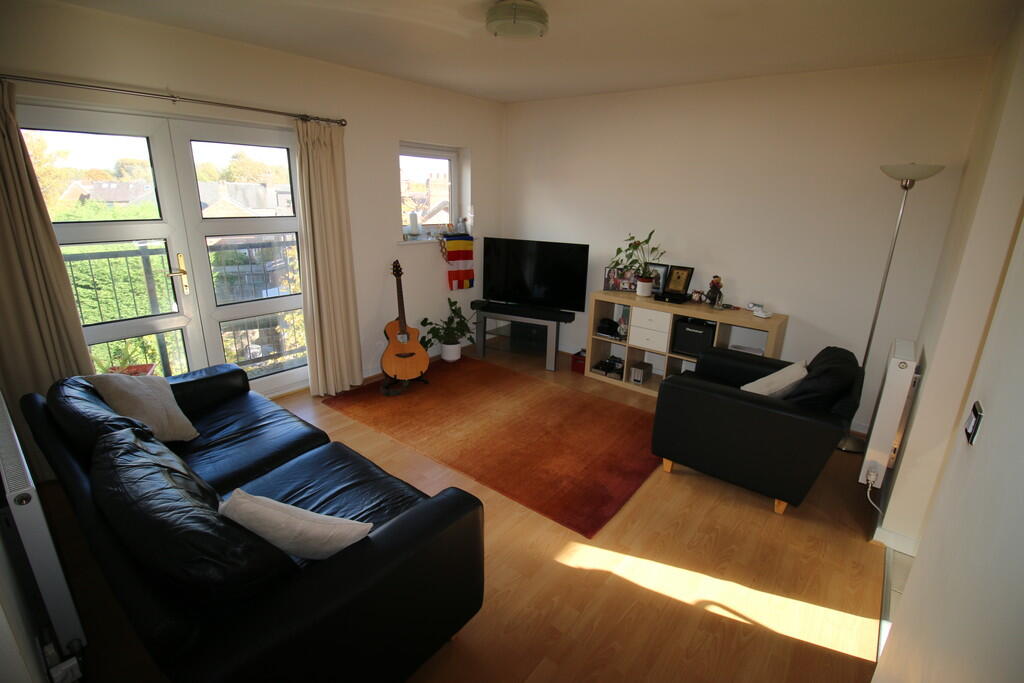 Main image of property: 4 Wharf Road, 83 Central