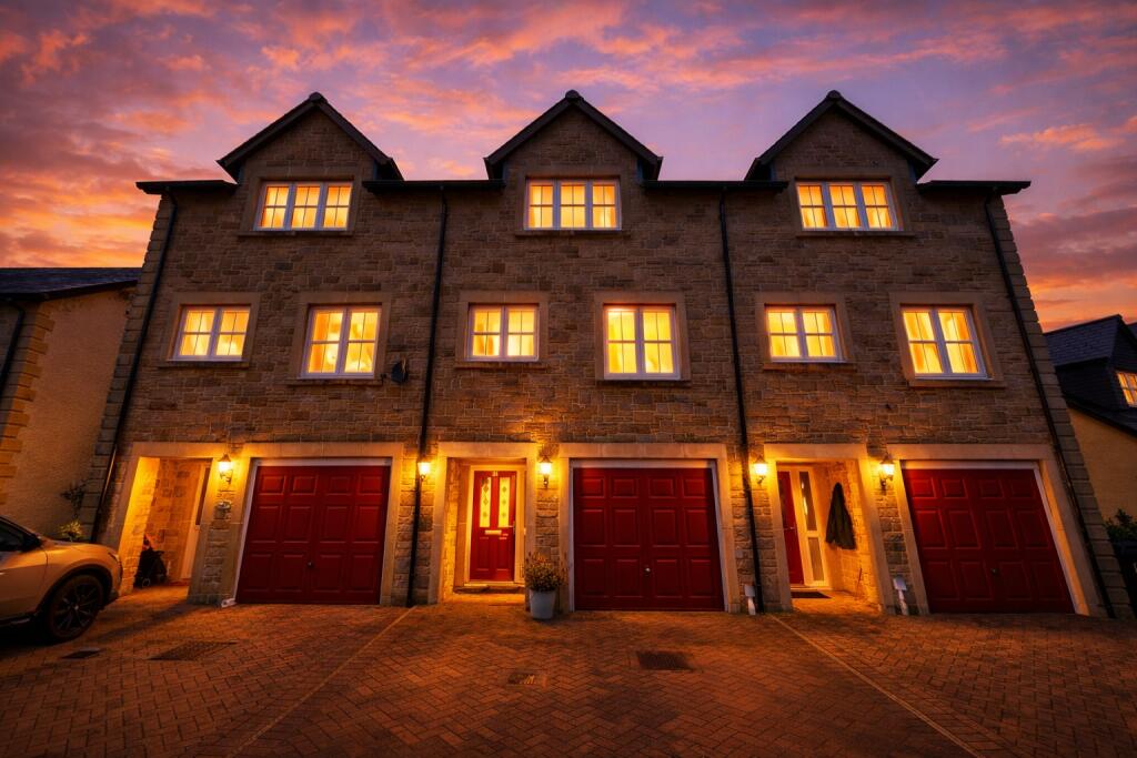 Main image of property: Woodlands Close, Lancaster