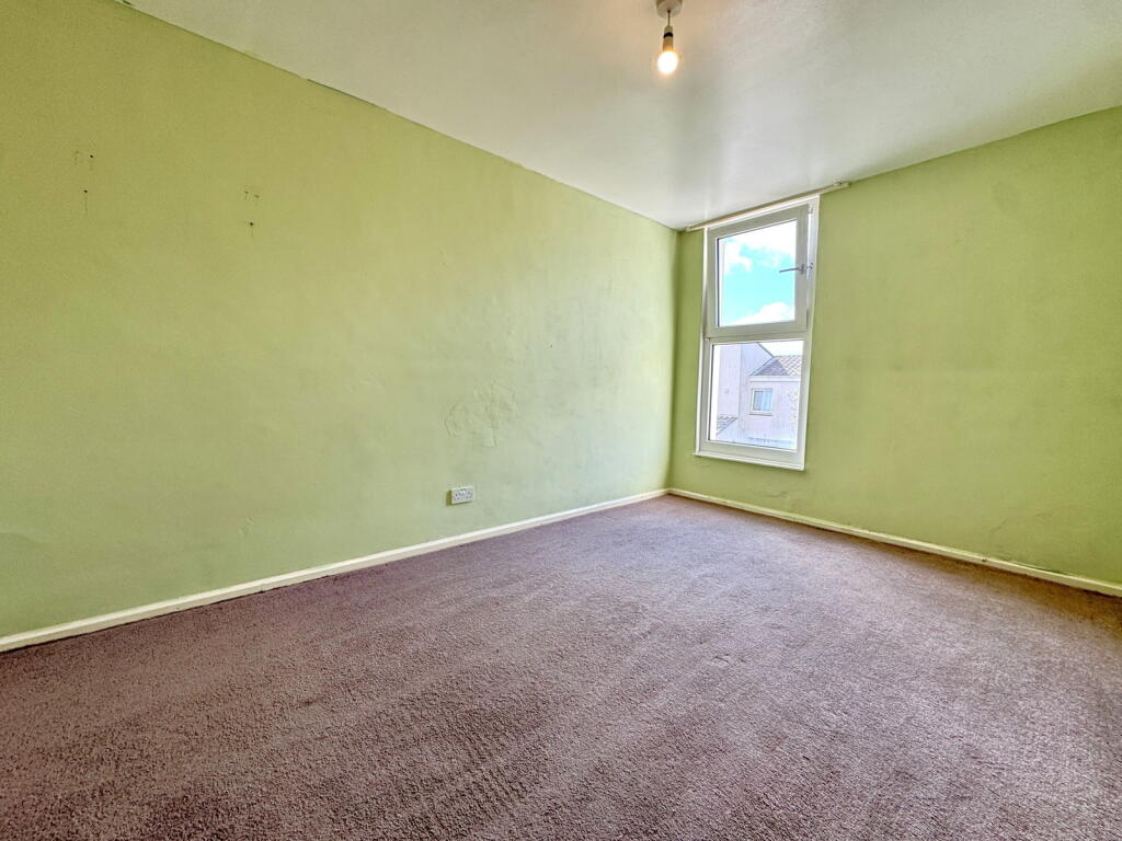 House in Plymouth - View 5
