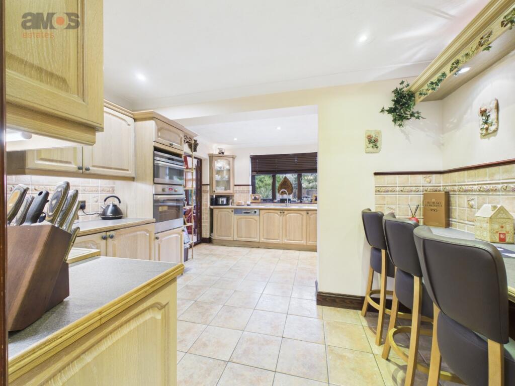 House in Southend-on-Sea - View 5