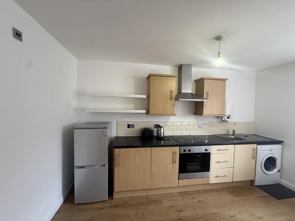 Main image of property: 2 Common Road, Huddersfield