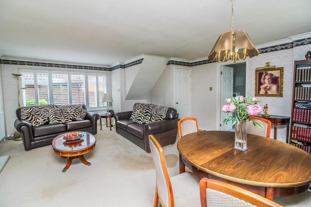 House in Sunderland, Oxclose - View 3