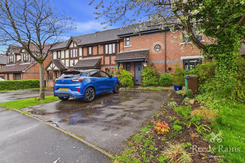 Main image of property: Gateacre Walk, Manchester, Greater Manchester, M23