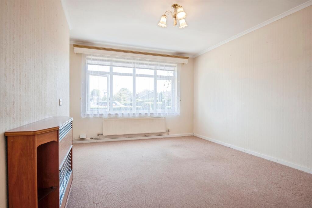 House in Stevenage - View 2