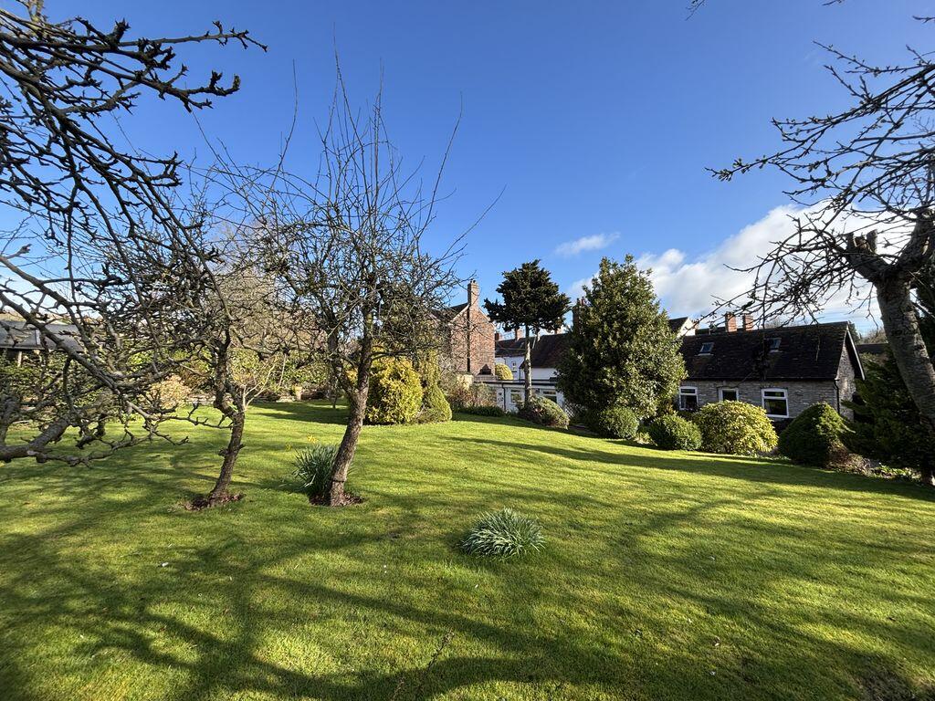 23 Sheinton Street, Much Wenlock photo 2