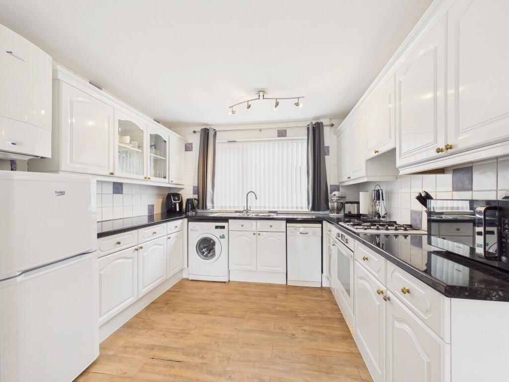 House in Gateshead, Ryton - View 3