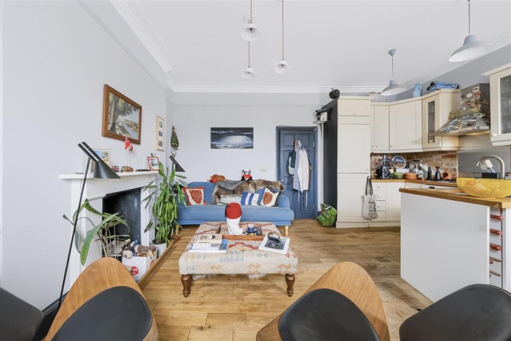 Apartment in London - View 4