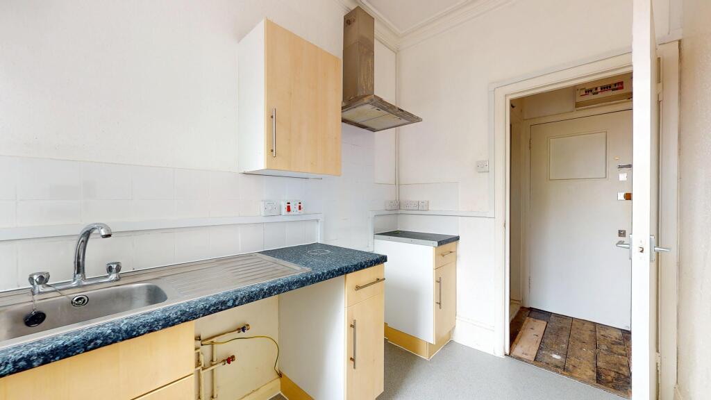 Apartment in London - More