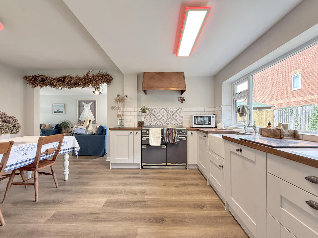 House in Driffield, East Riding of Yorkshire - View 5