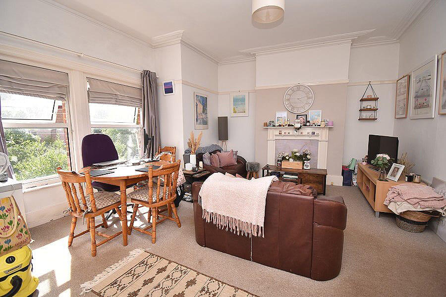 Apartment in Exeter - View 2