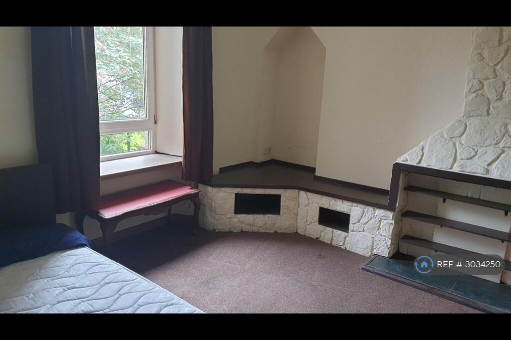 Apartment in Aberdeen - View 5