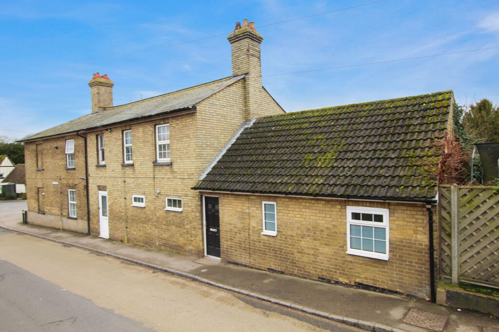 Main image of property: Park Lane, Blunham, MK44 3NJ