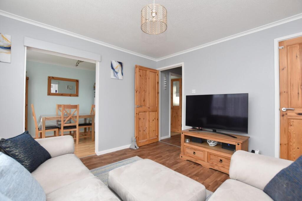 Main image of property: Reachfields, Hythe