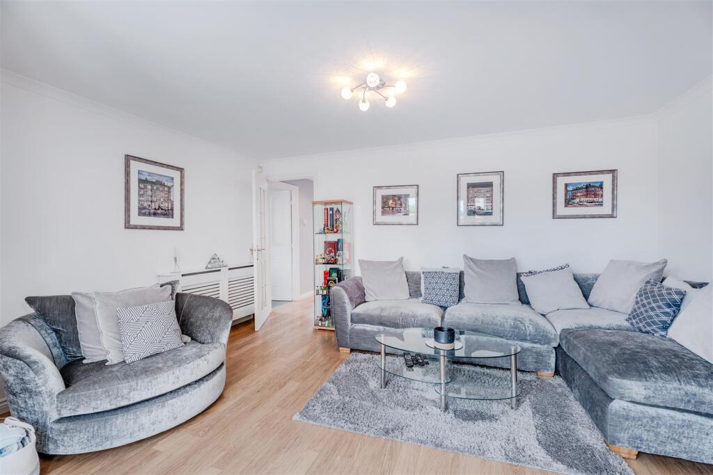 Toftcombs Crescent, Stonehouse, Larkhall - View 6