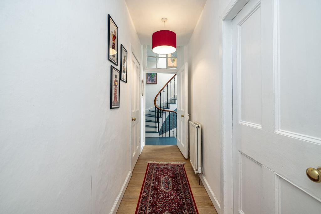 26 The Square, Kelso, TD5 7HH photo 2