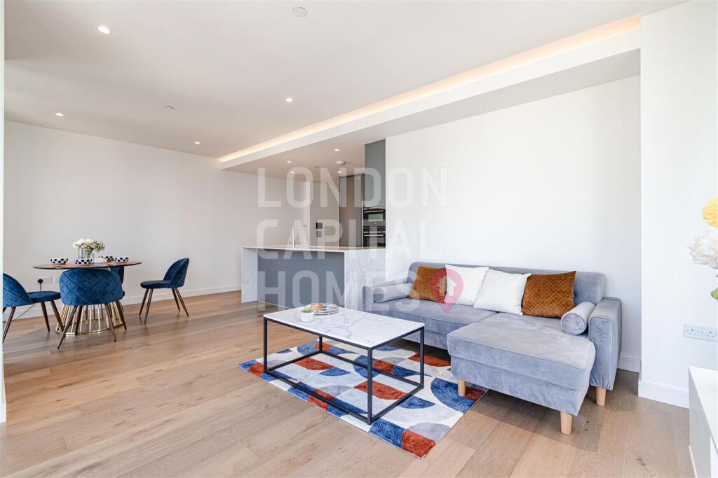 Main image of property: Hampton Tower, 75 Marsh Wall, London, E14