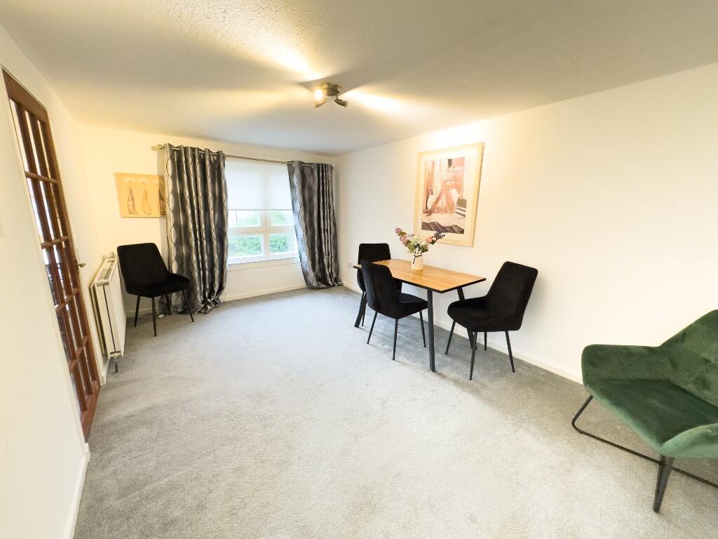 Hutchesontown Court, Glasgow, G5 photo 3