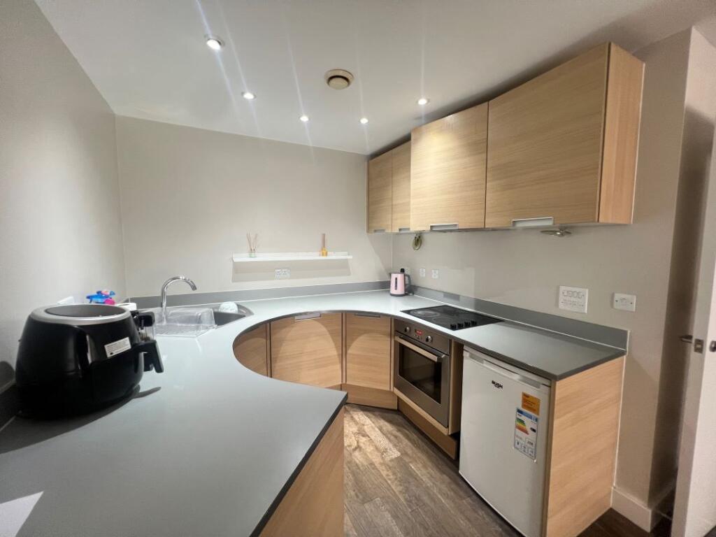 Apartment in Birmingham, Chinese Quarter, Digbeth - View 2