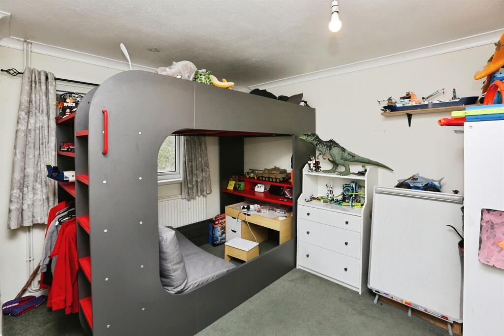 Apartment in Portsmouth - More