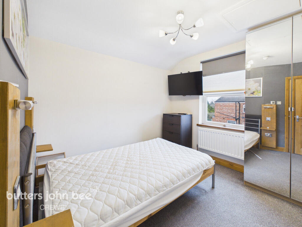 House in Crewe, Cheshire East - View 5