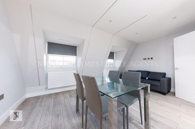 Apartment in London - View 2